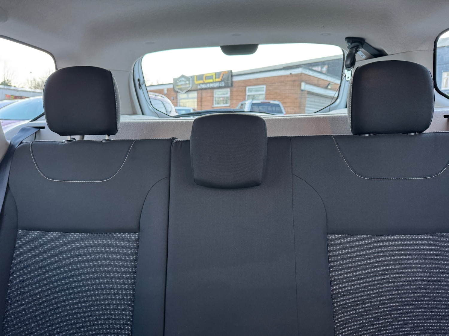 Used Dacia Duster 2014 for sale - 77107898: Photo 39