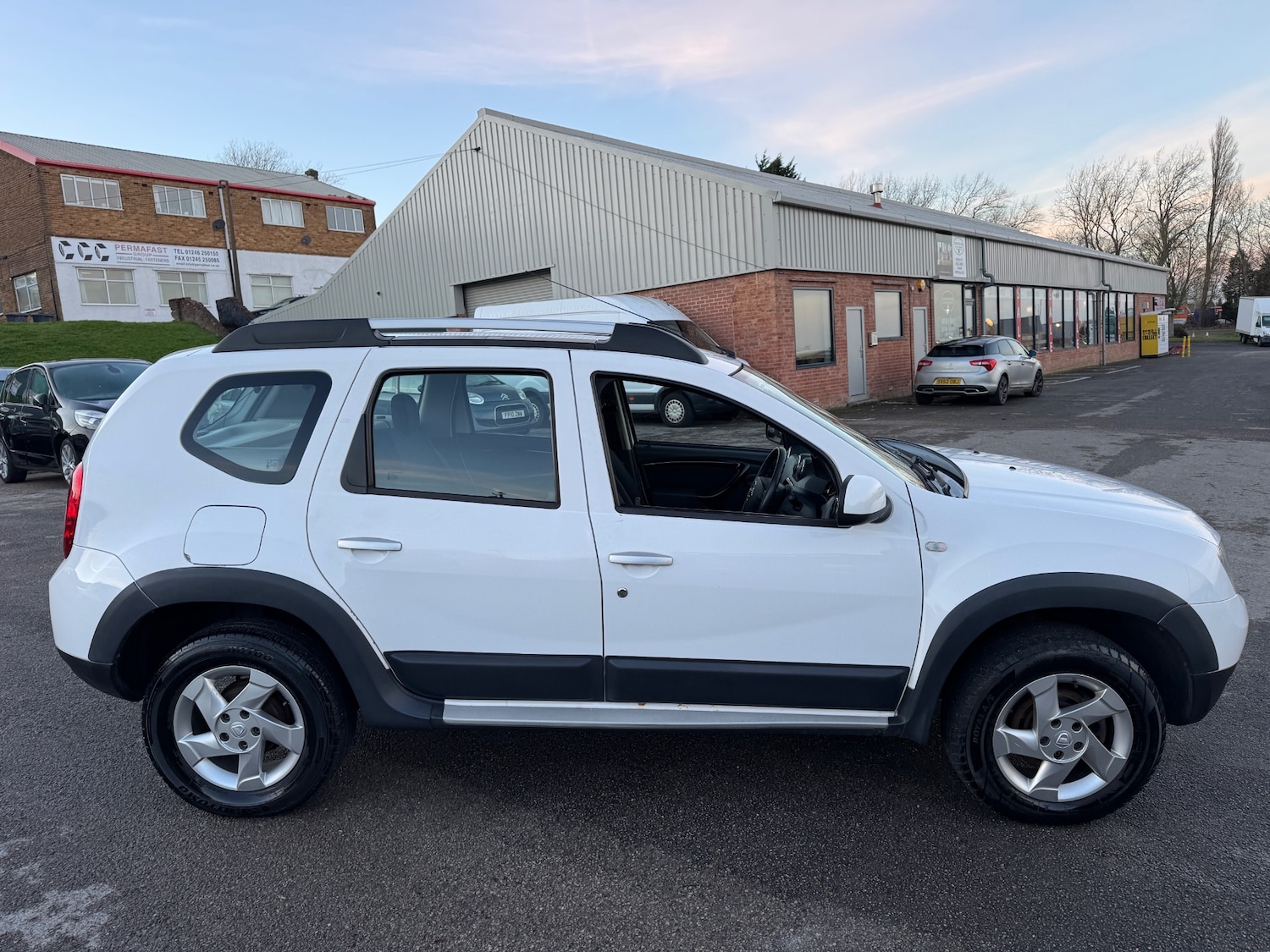Used Dacia Duster 2014 for sale - 77107898: Photo 7