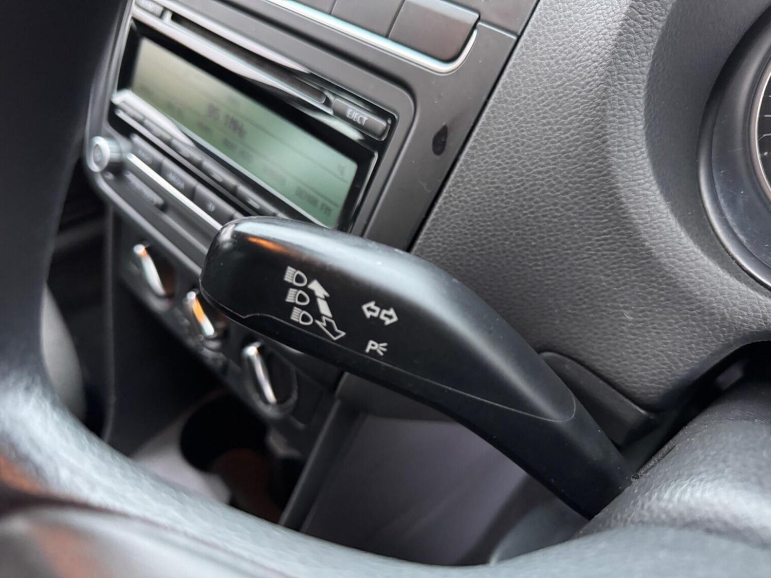 Used Volkswagen Polo 2011 for sale - 76576855: Photo 20