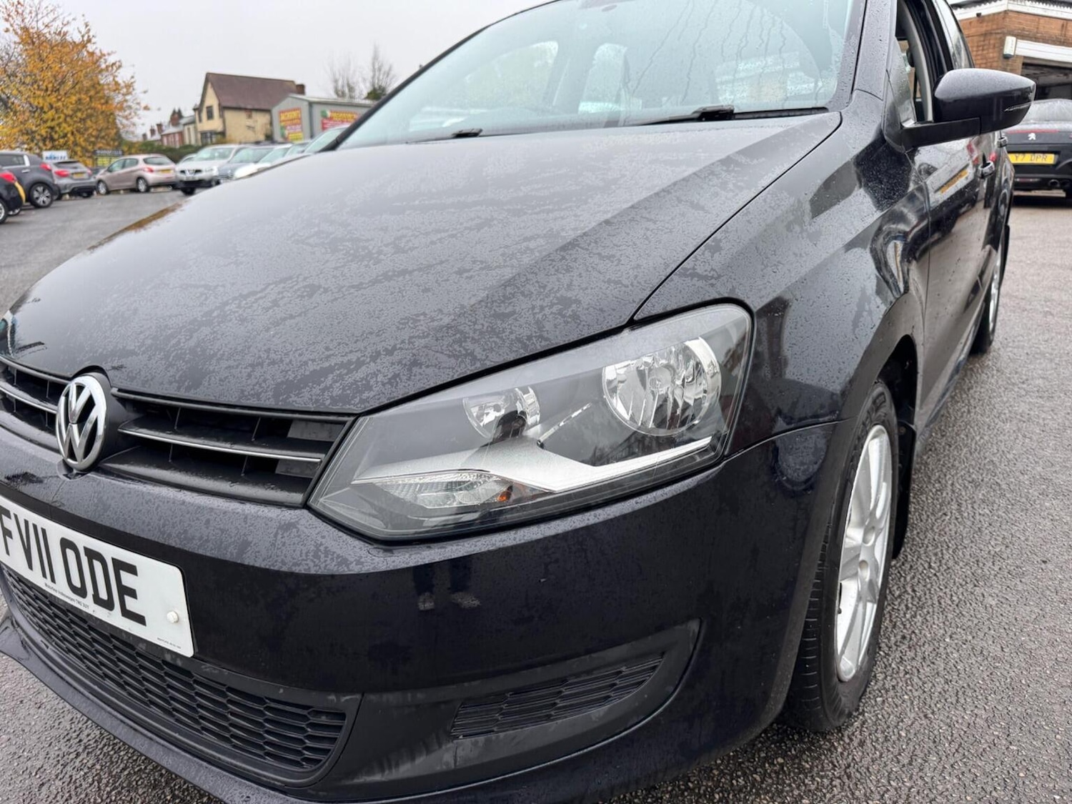 Used Volkswagen Polo 2011 for sale - 76576855: Photo 3