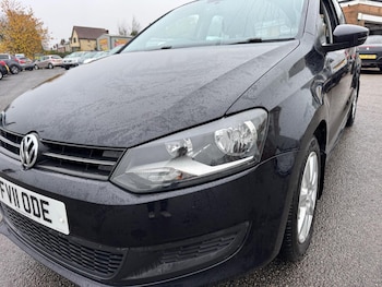 Used Volkswagen Polo 2011 for sale - 76576855: Photo