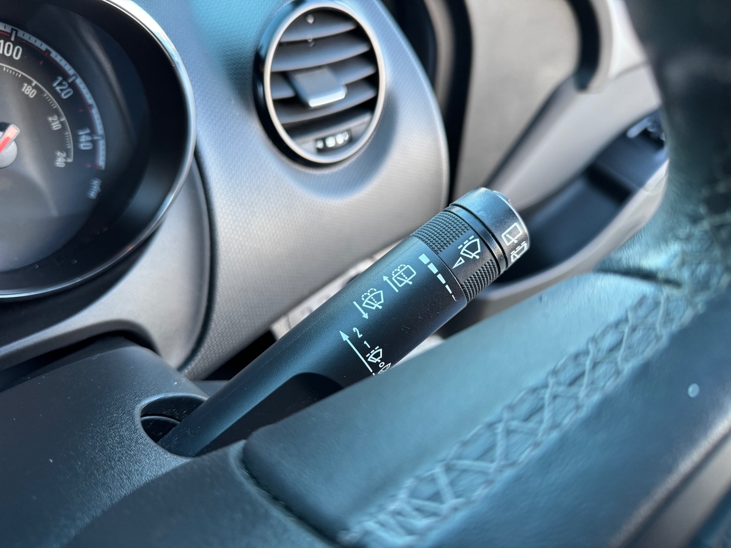 Used Vauxhall Meriva 2013 for sale - 77354952: Photo 14