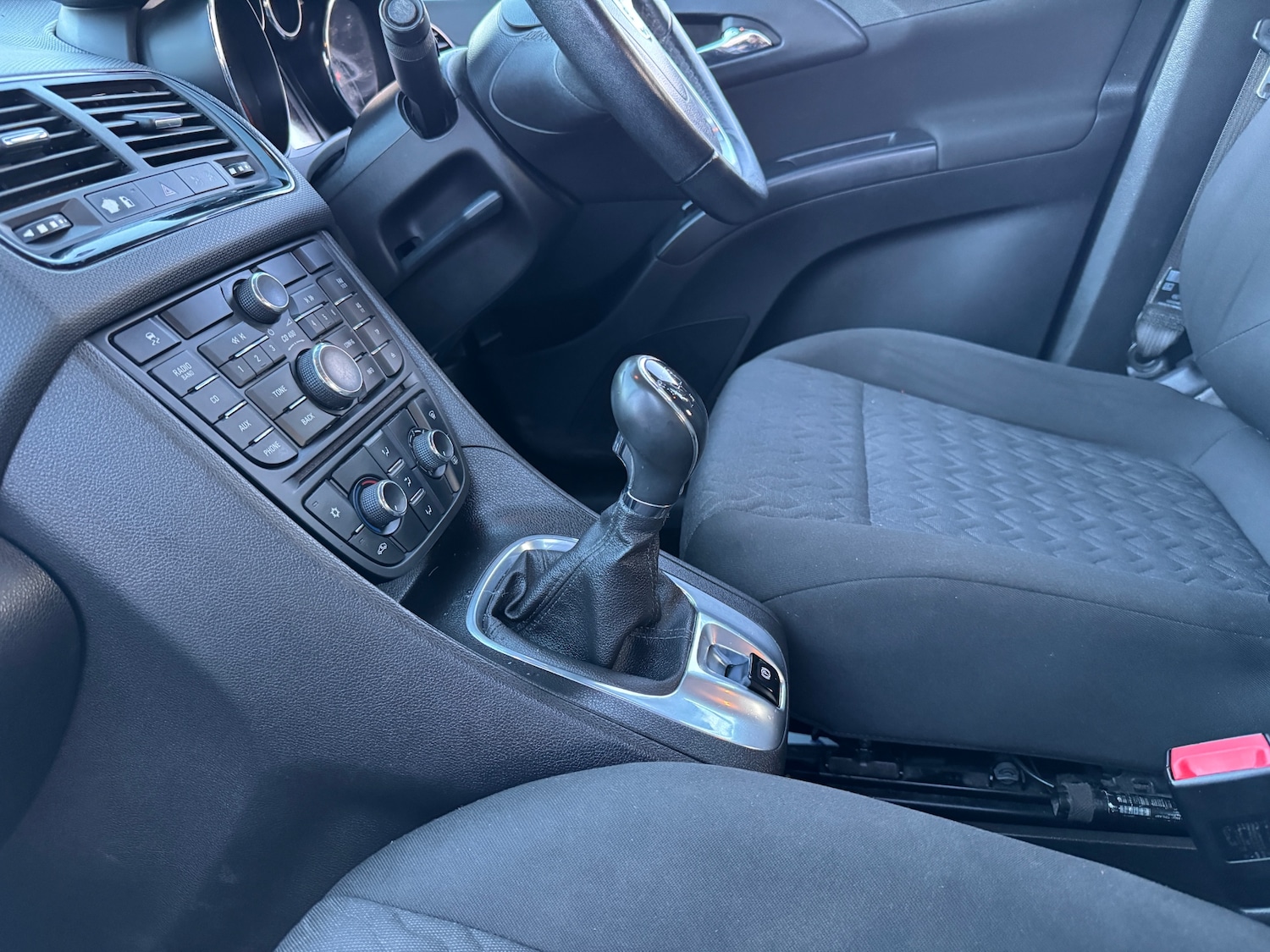 Used Vauxhall Meriva 2013 for sale - 77354952: Photo 23