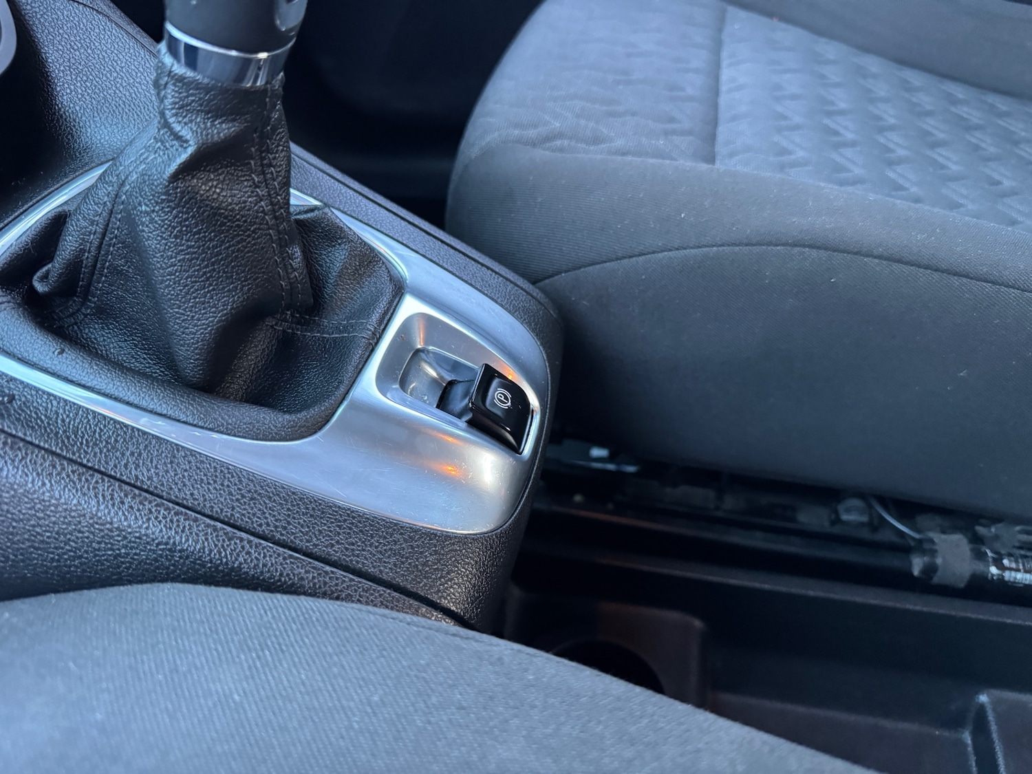 Used Vauxhall Meriva 2013 for sale - 77354952: Photo 24