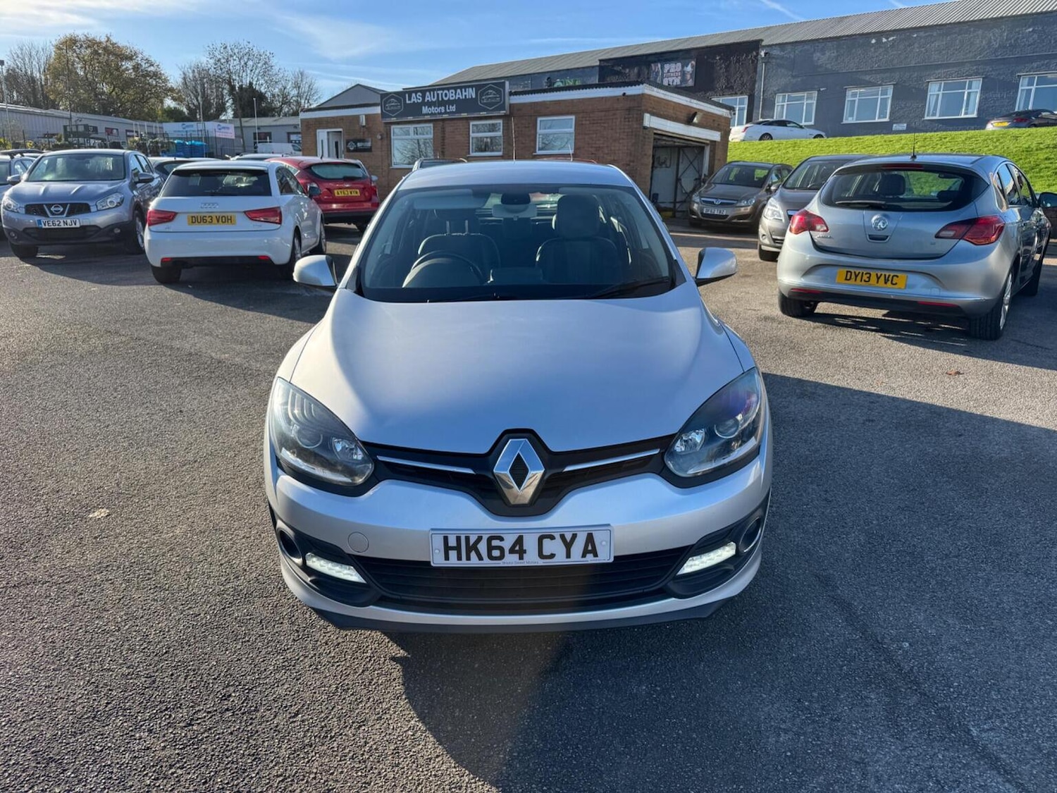 Used Renault Megane 2014 for sale - 76662691: Photo 3