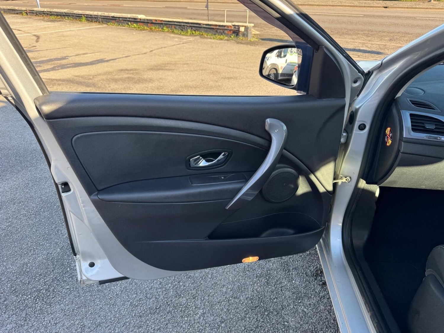 Used Renault Megane 2014 for sale - 76662691: Photo 44