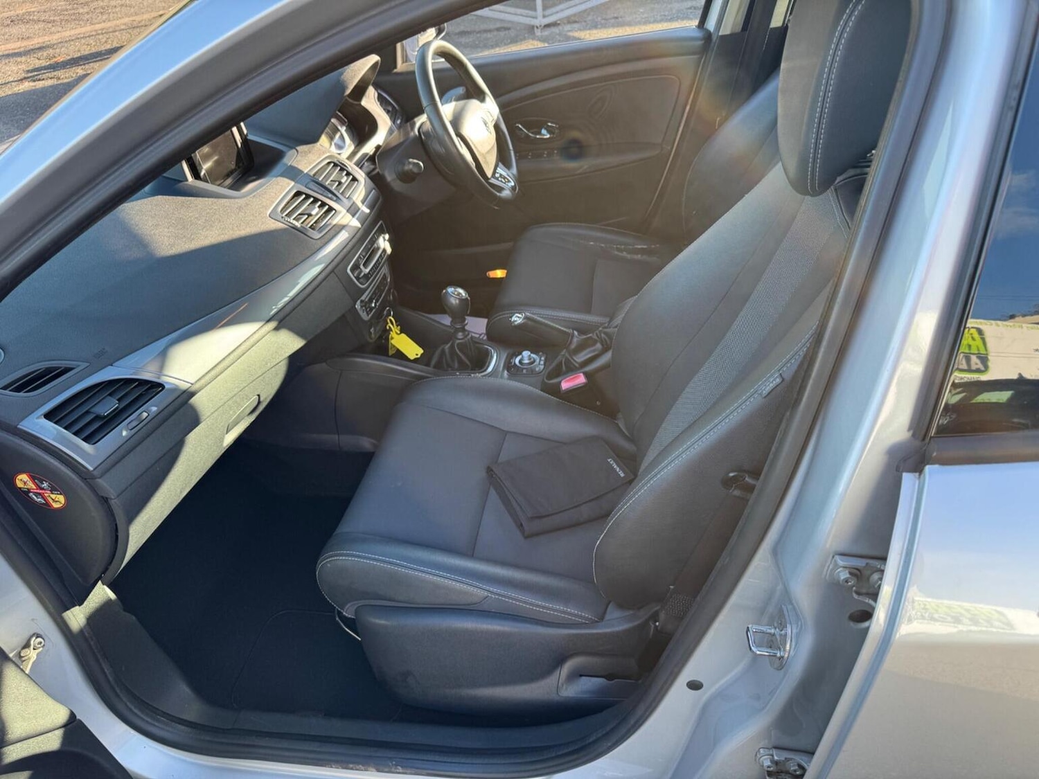 Used Renault Megane 2014 for sale - 76662691: Photo 47