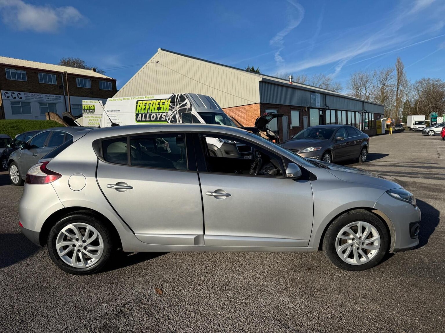 Used Renault Megane 2014 for sale - 76662691: Photo 7