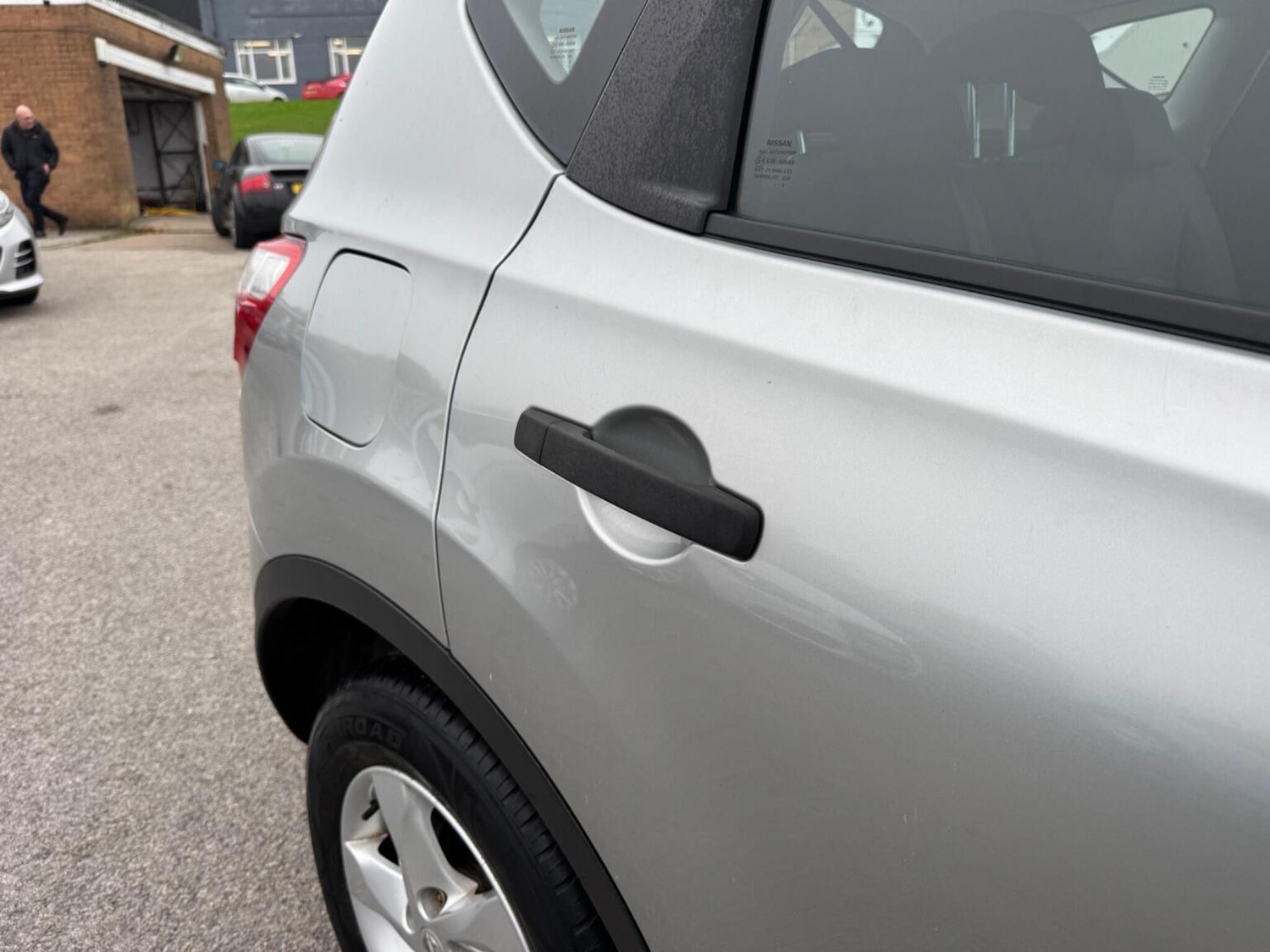 Used Nissan Qashqai 2010 for sale - 76576950: Photo 11