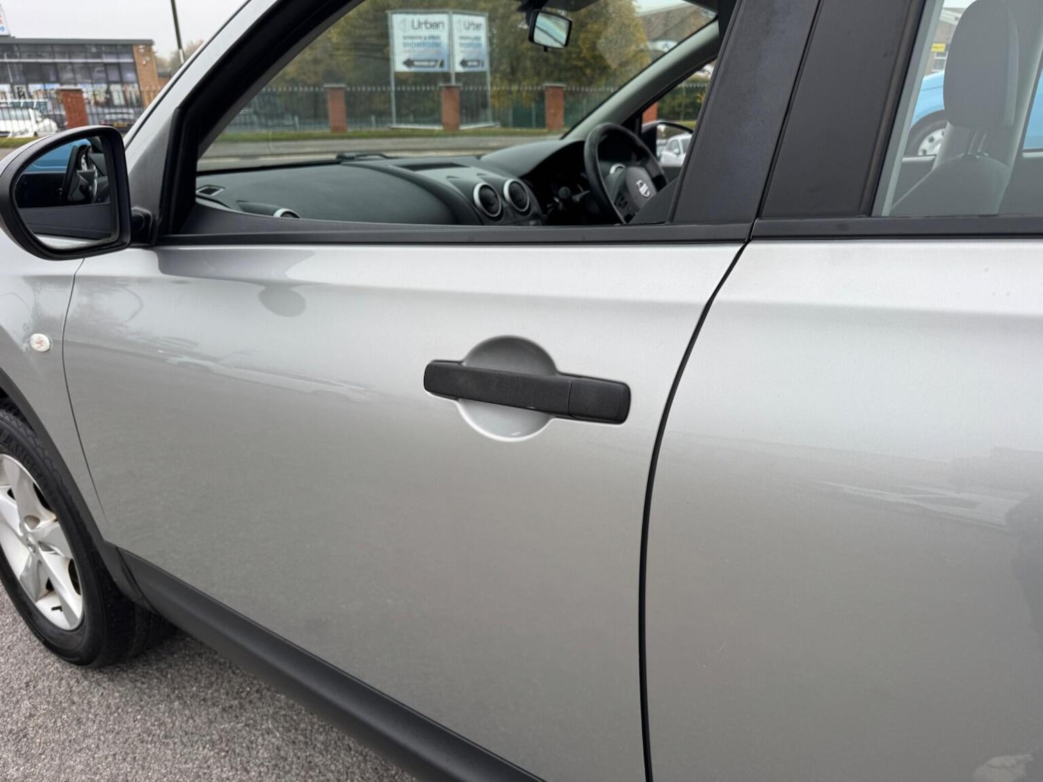 Used Nissan Qashqai 2010 for sale - 76576950: Photo 21