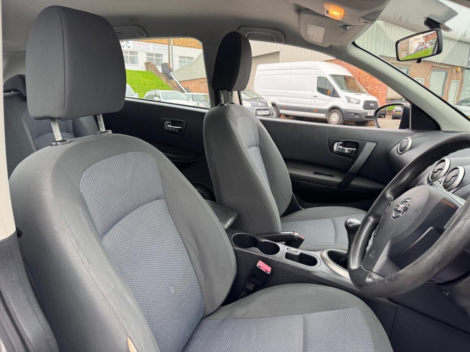 Used Nissan Qashqai 2010 for sale - 76576950: Photo 28