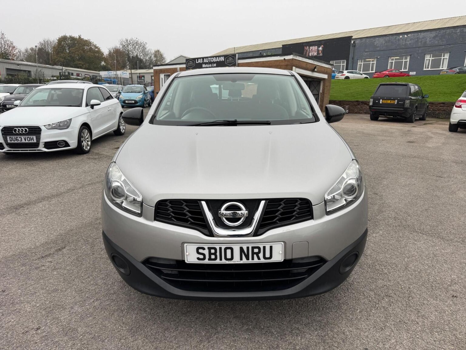 Used Nissan Qashqai 2010 for sale - 76576950: Photo 3