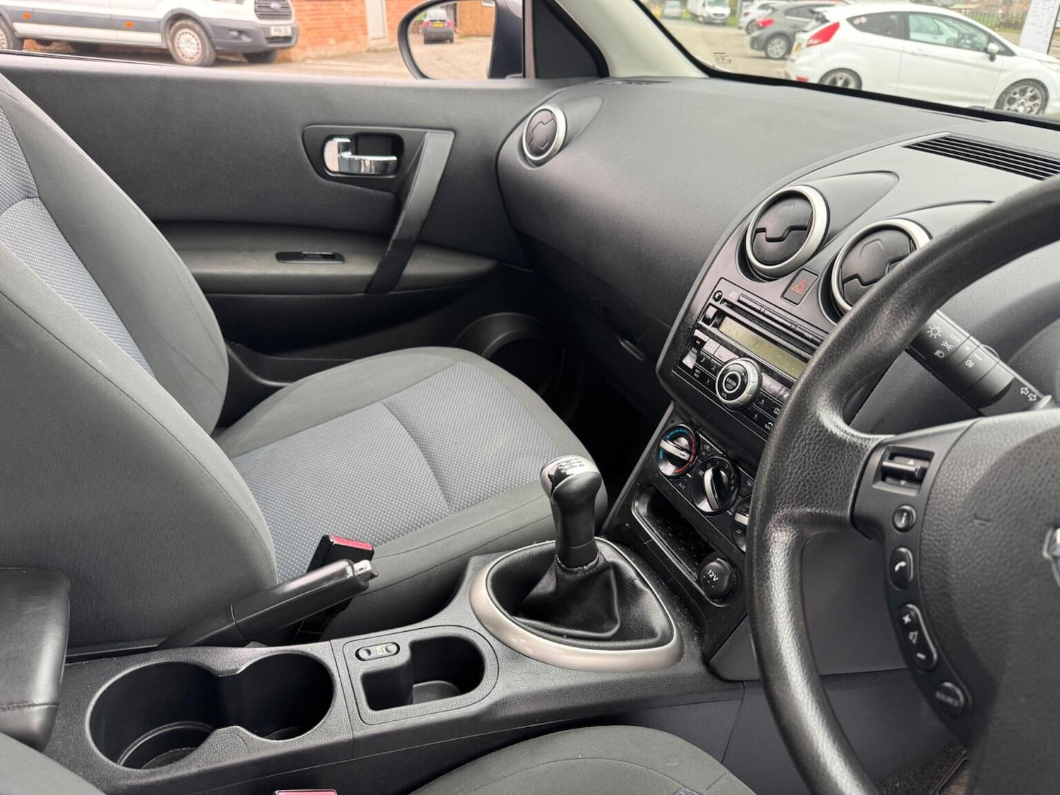 Used Nissan Qashqai 2010 for sale - 76576950: Photo 30