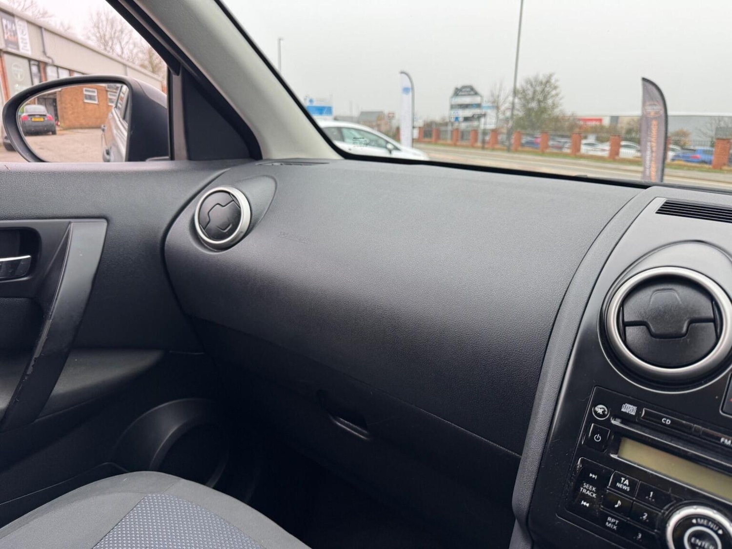 Used Nissan Qashqai 2010 for sale - 76576950: Photo 37