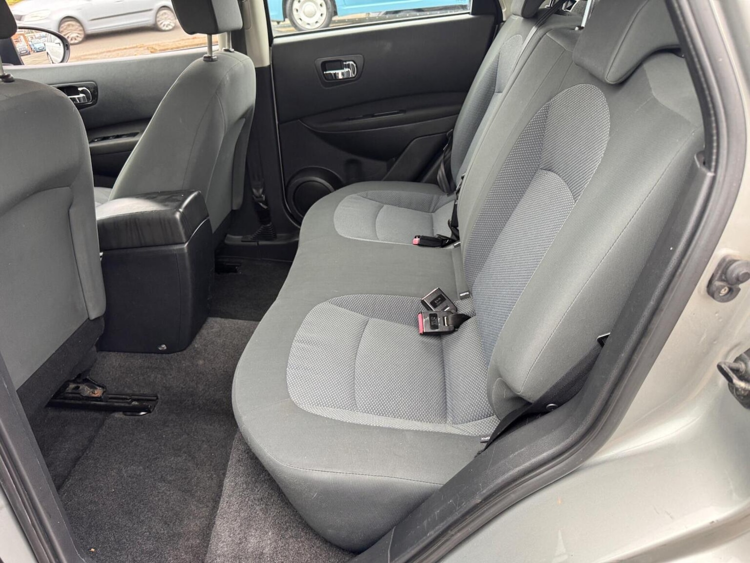 Used Nissan Qashqai 2010 for sale - 76576950: Photo 45