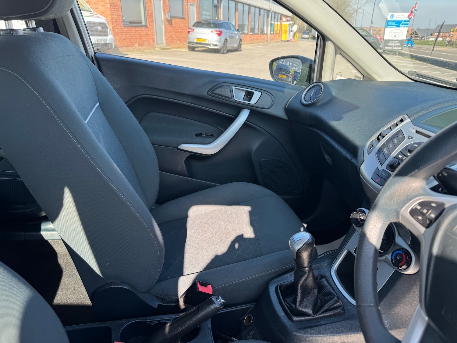 Used Ford Fiesta 2012 for sale - 77950777: Photo 10