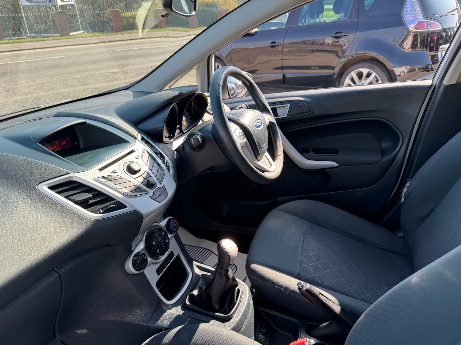 Used Ford Fiesta 2012 for sale - 77950777: Photo 21