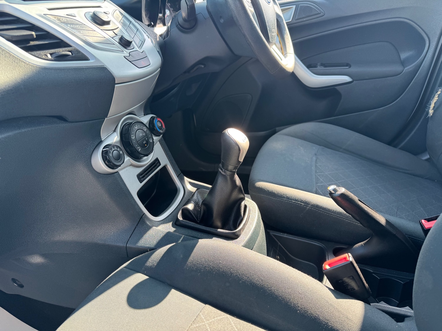 Used Ford Fiesta 2012 for sale - 77950777: Photo 22