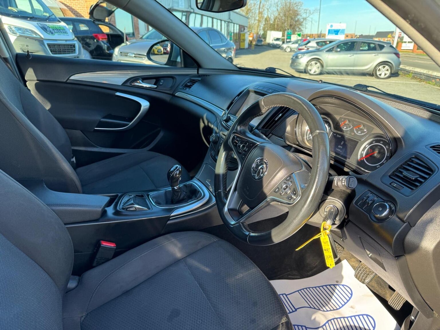 Used Vauxhall Insignia 2014 for sale - 76662684: Photo 31