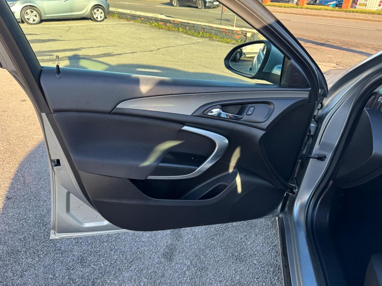 Used Vauxhall Insignia 2014 for sale - 76662684: Photo 44