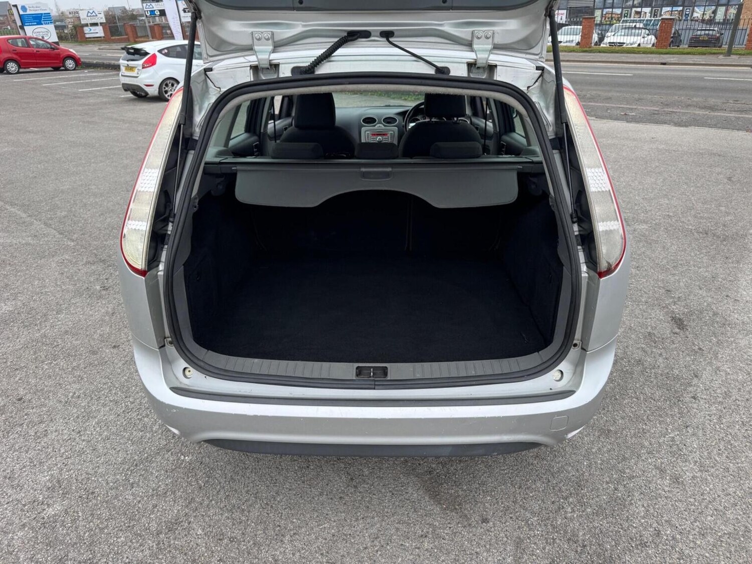 Used Ford Focus 2008 for sale - 76576874: Photo 6