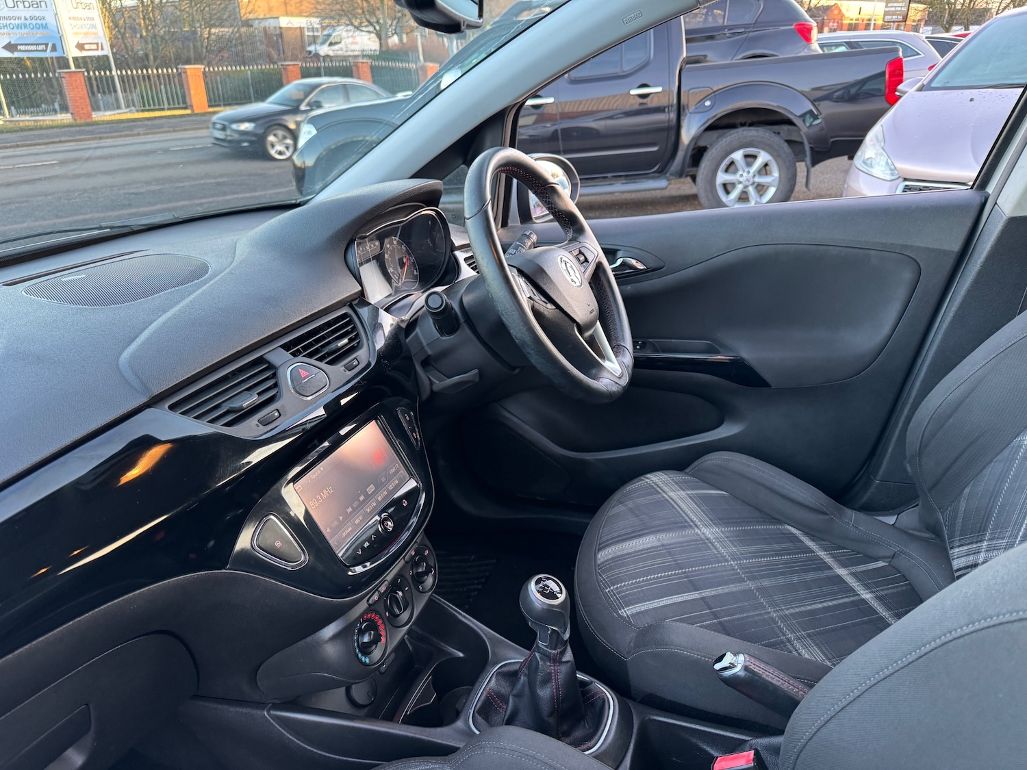 Used Vauxhall Corsa 2015 for sale - 77107900: Photo 40