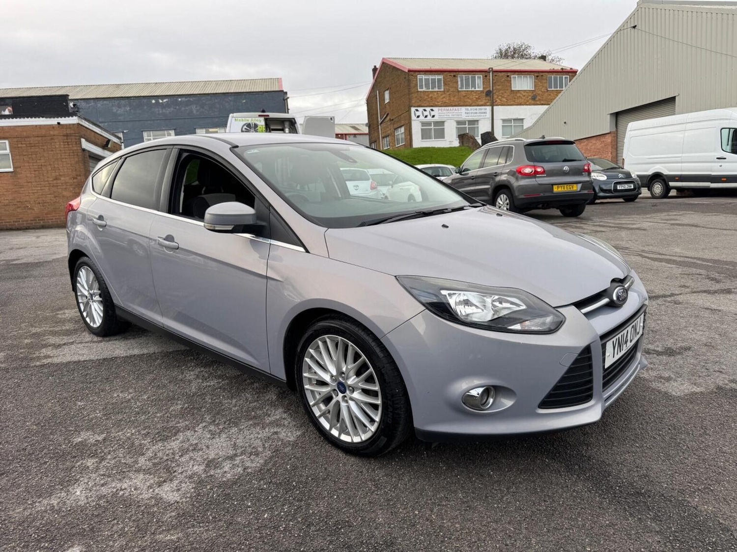 Used Ford Focus 2014 for sale - 76712678: Photo 2