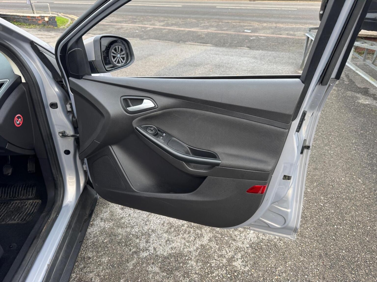 Used Ford Focus 2014 for sale - 76712678: Photo 28