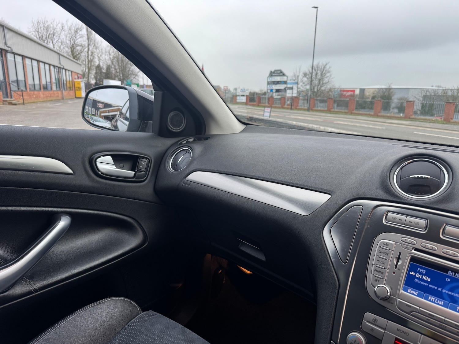 Used Ford Mondeo 2009 for sale - 77804908: Photo 21