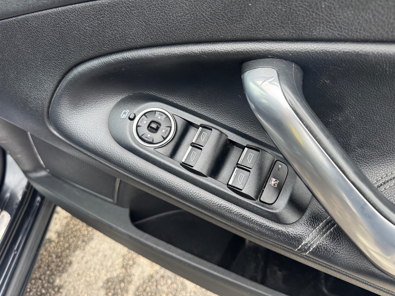 Used Ford Mondeo 2009 for sale - 77804908: Photo 8