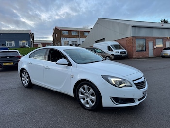 Used Vauxhall Insignia 2015 for sale - 77107896: Photo