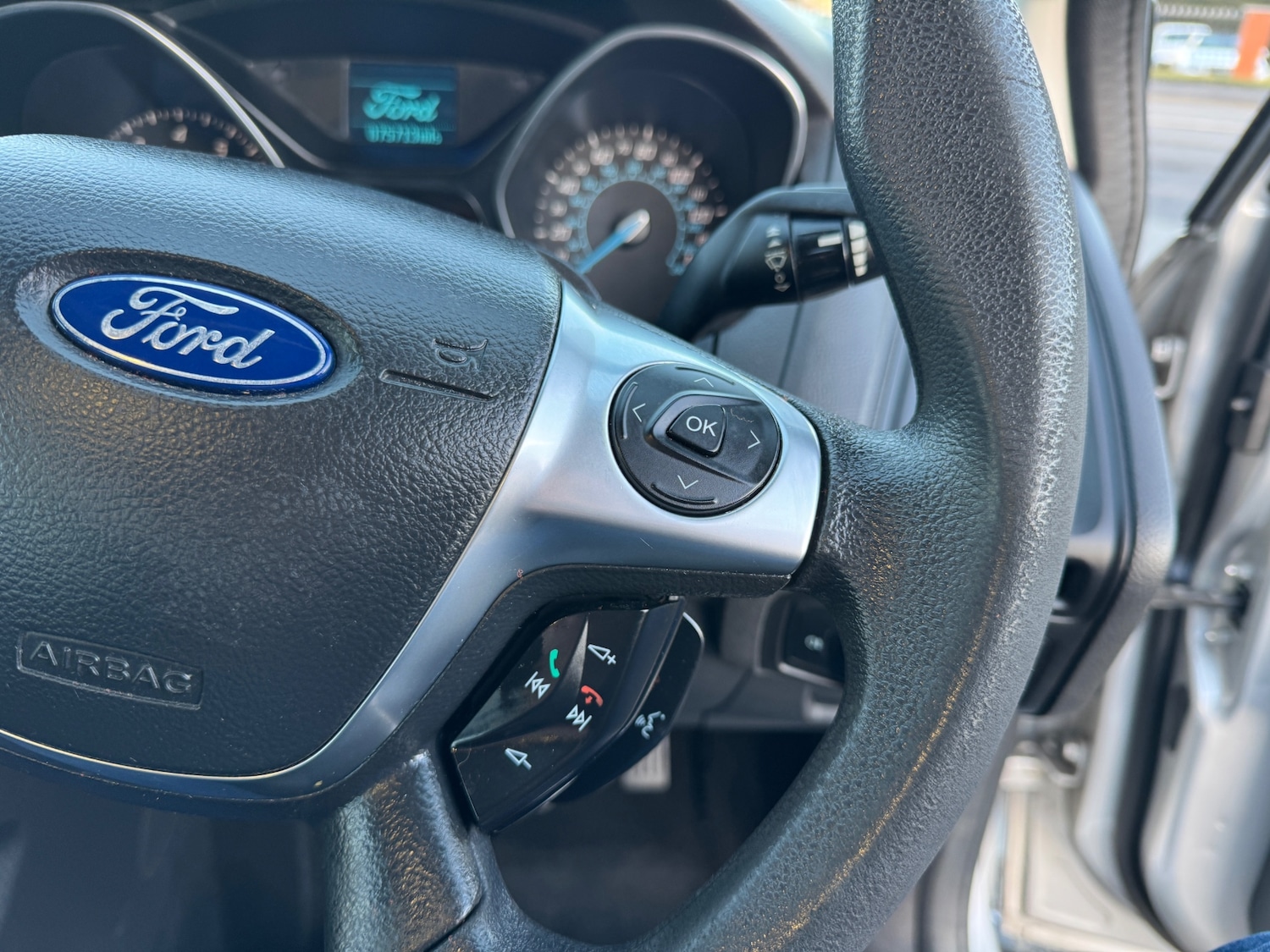 Used Ford Focus 2012 for sale - 77107902: Photo 31