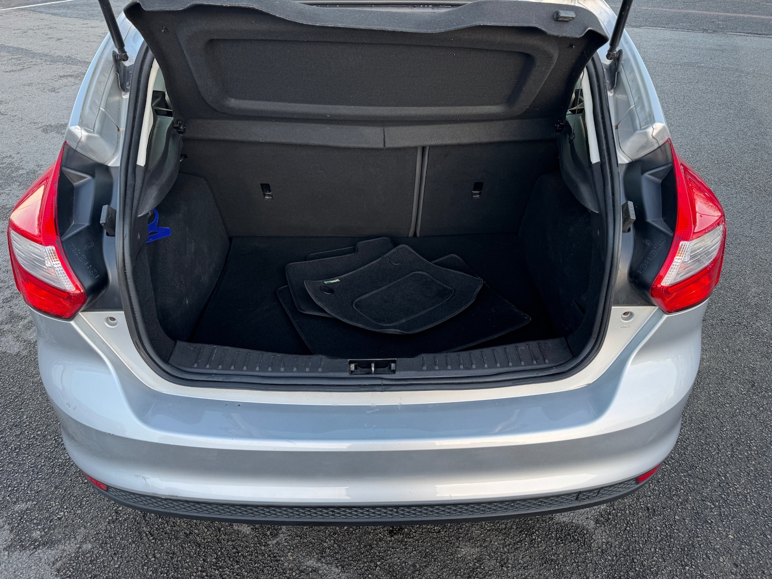 Used Ford Focus 2012 for sale - 77107902: Photo 8