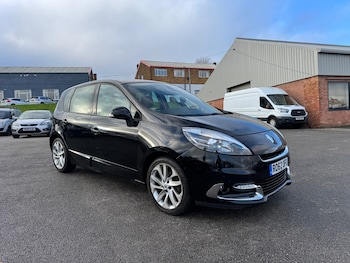 Used Renault Scenic 2012 for sale - 77107907: Photo