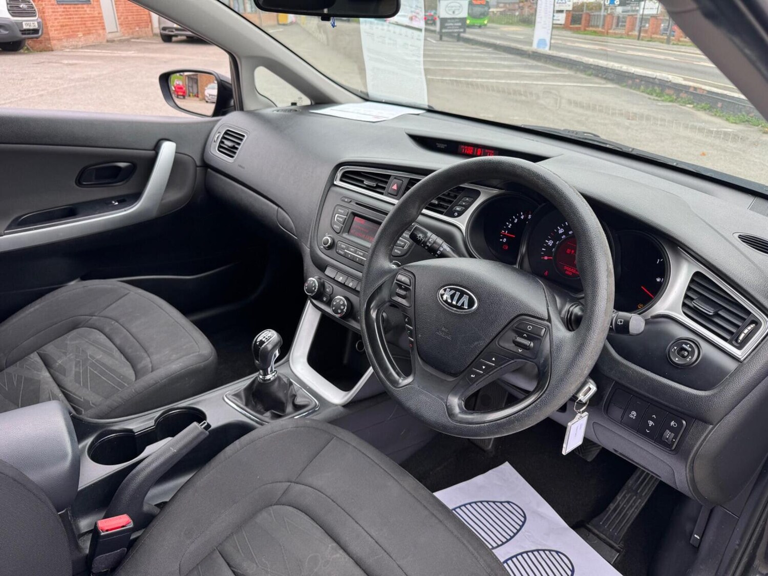 Used Kia Ceed 2017 for sale - 76576858: Photo 28