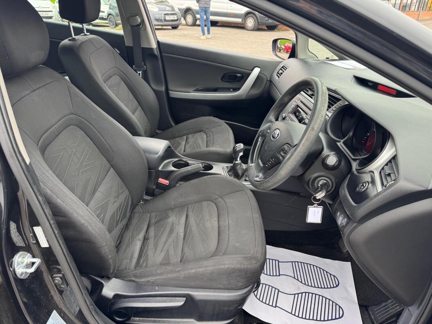 Used Kia Ceed 2017 for sale - 76576858: Photo 30