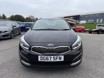 Used Kia Ceed 2017 for sale - 76576858: Photo