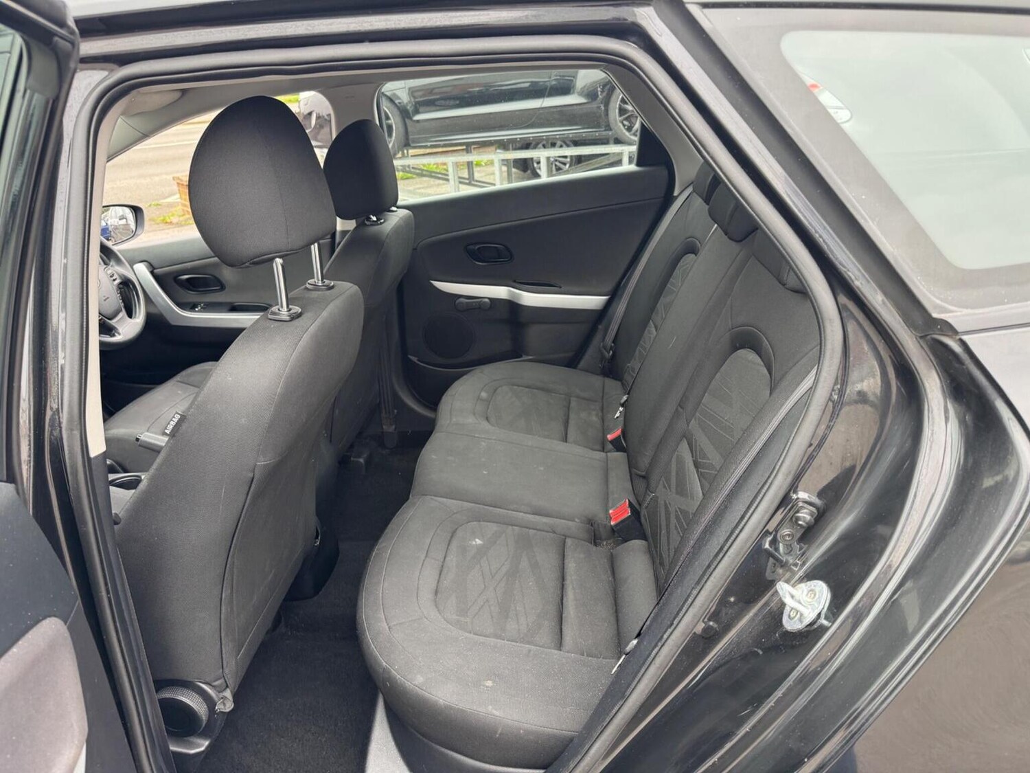 Used Kia Ceed 2017 for sale - 76576858: Photo 44