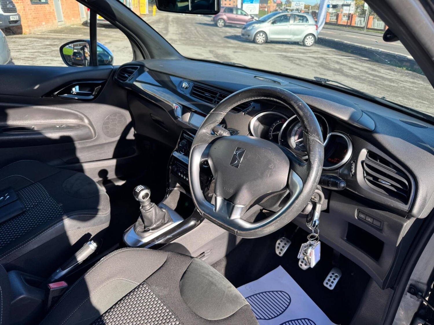 Used Citroen DS3 2010 for sale - 76791515: Photo 26