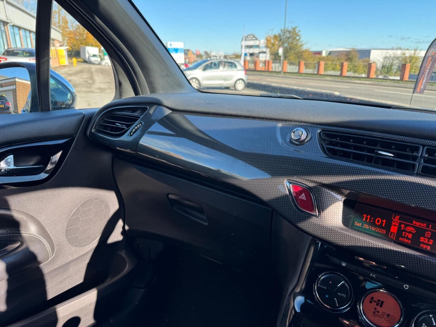 Used Citroen DS3 2010 for sale - 76791515: Photo 33