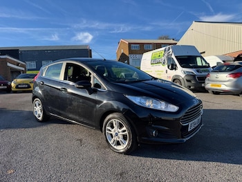 Used Ford Fiesta 2014 for sale - 76662681: Photo