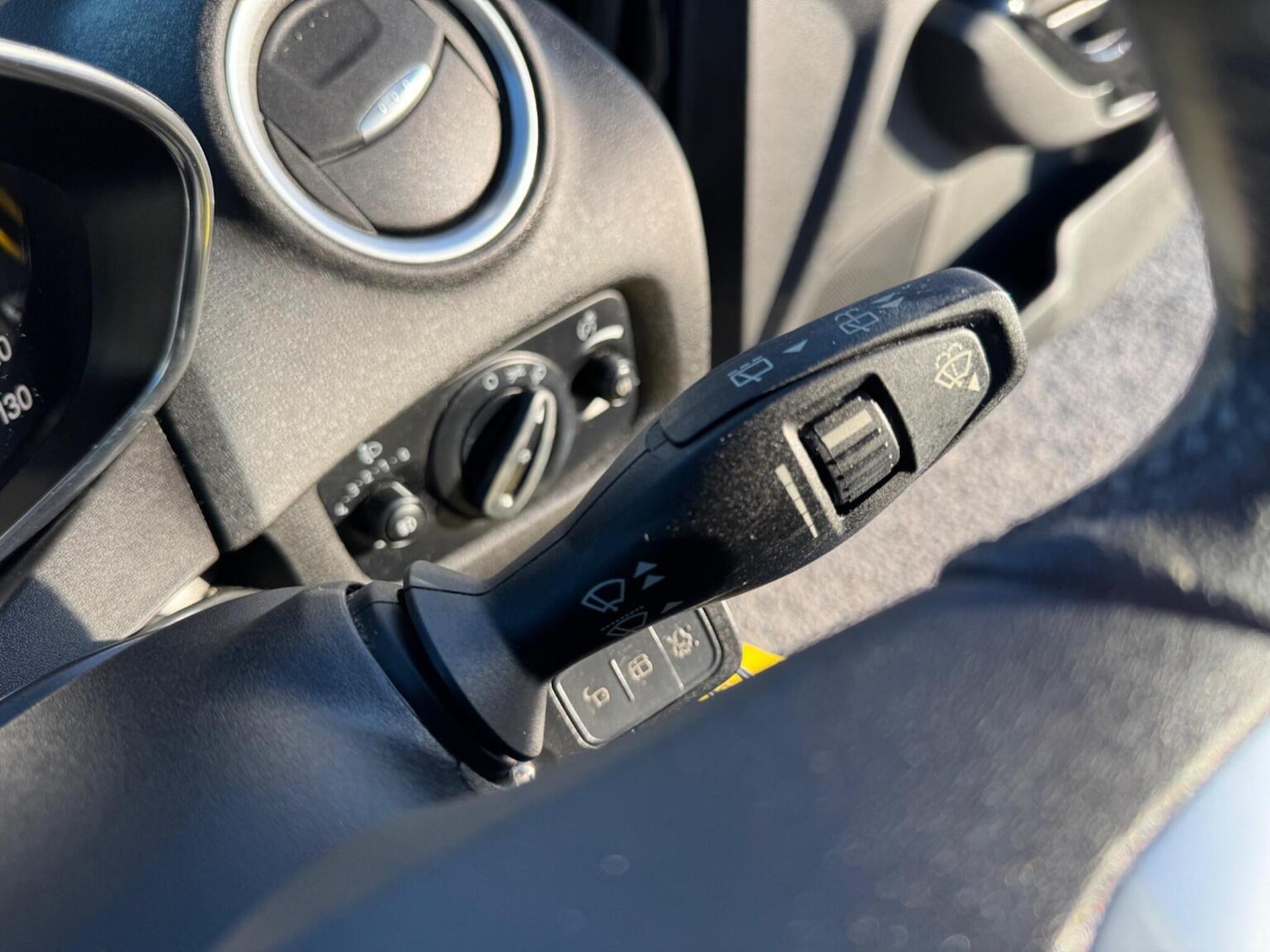 Used Ford Fiesta 2014 for sale - 76662681: Photo 32