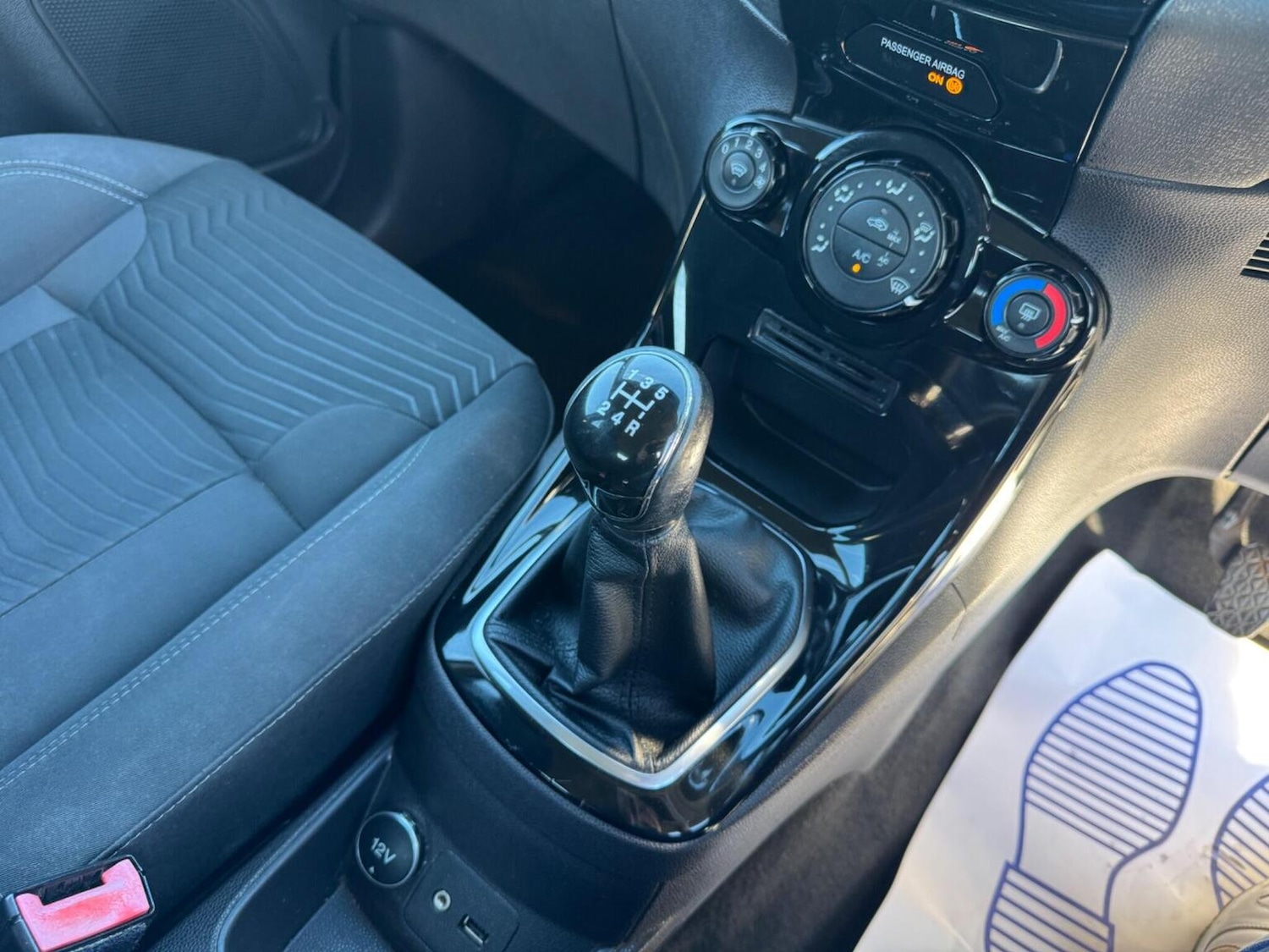 Used Ford Fiesta 2014 for sale - 76662681: Photo 35