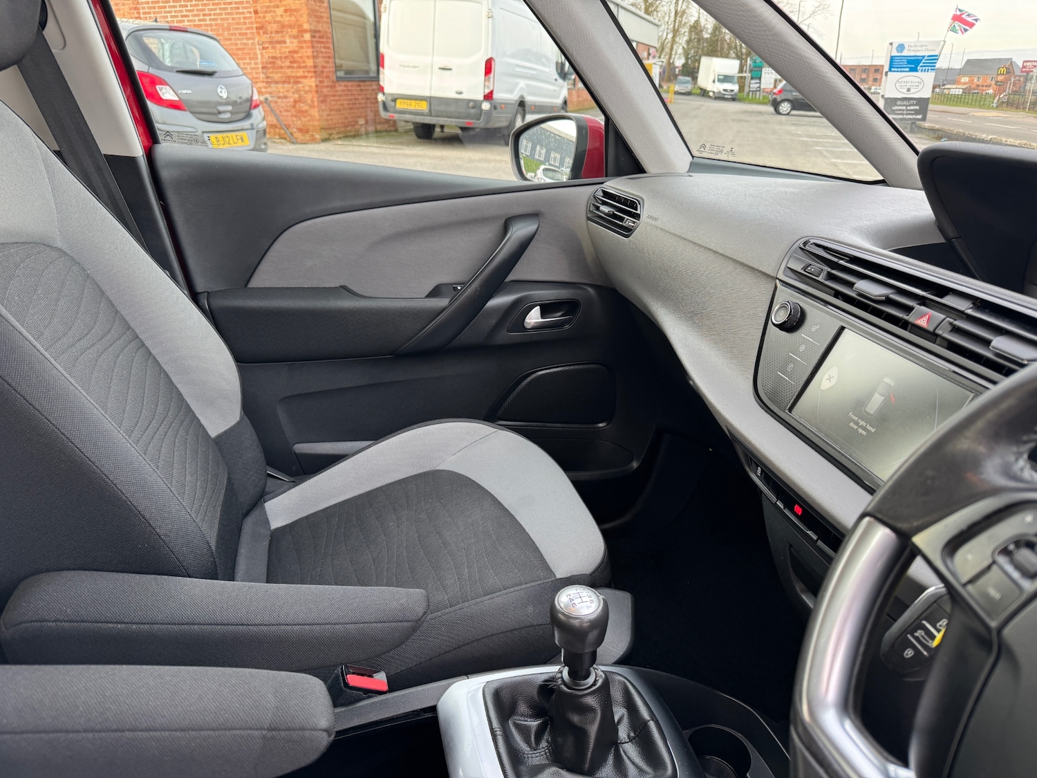 Used Citroen C4 Picasso 2016 for sale - 77581719: Photo 11