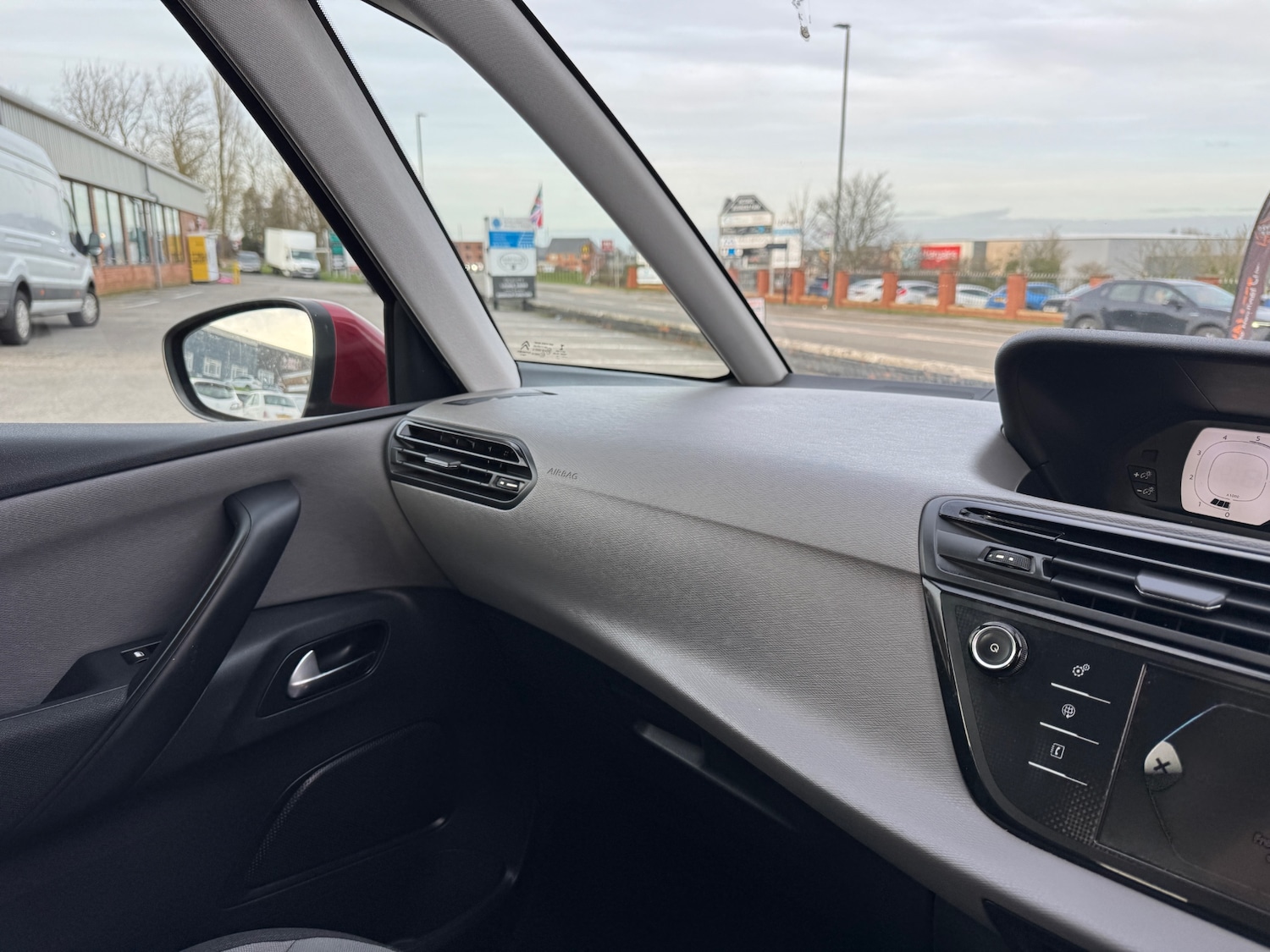 Used Citroen C4 Picasso 2016 for sale - 77581719: Photo 19