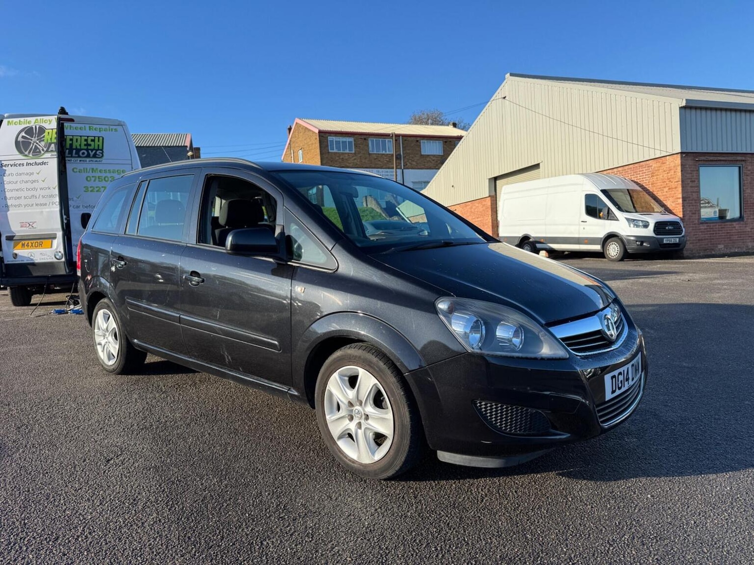 Used Vauxhall Zafira 2014 for sale - 76699353: Photo 2