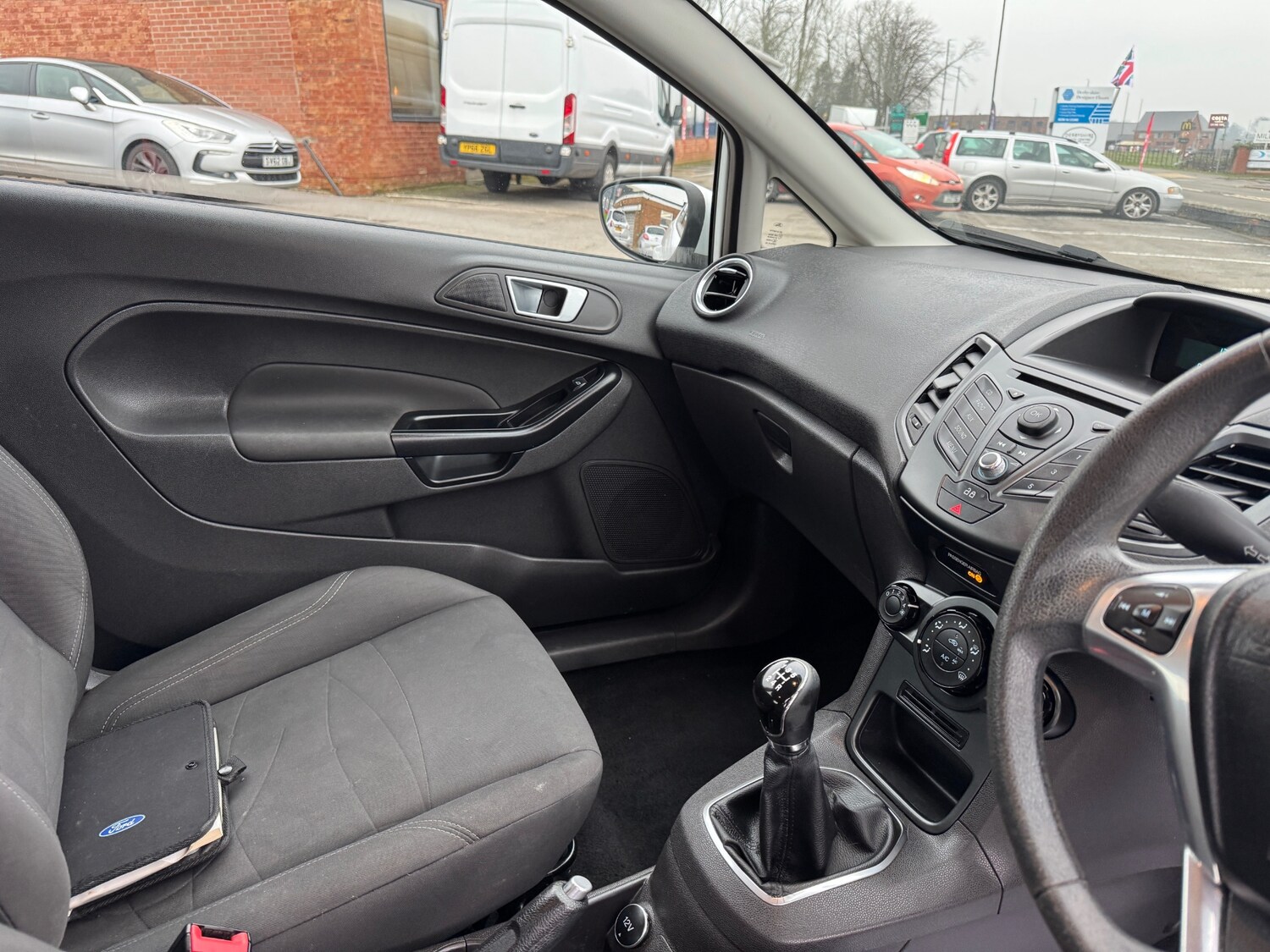 Used Ford Fiesta 2013 for sale - 77354958: Photo 11