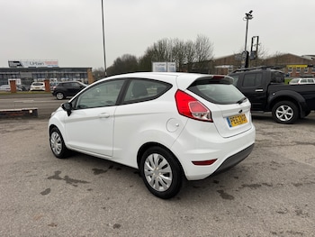 Used Ford Fiesta 2013 for sale - 77354958: Photo