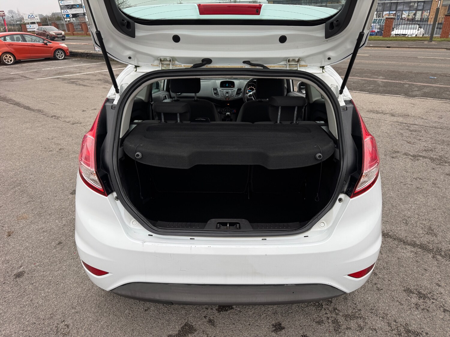 Used Ford Fiesta 2013 for sale - 77354958: Photo 5