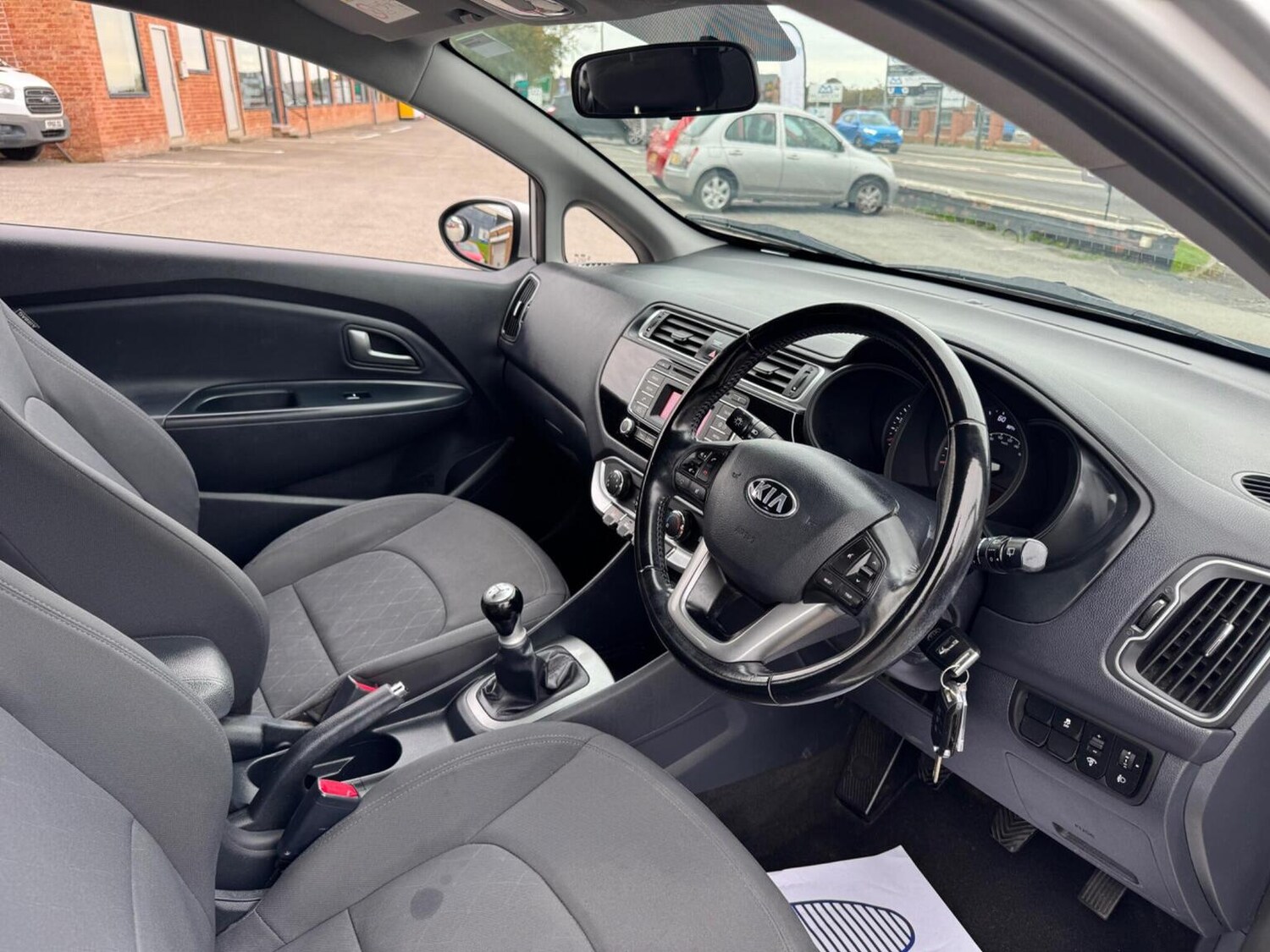 Used Kia Rio 2015 for sale - 76576860: Photo 27